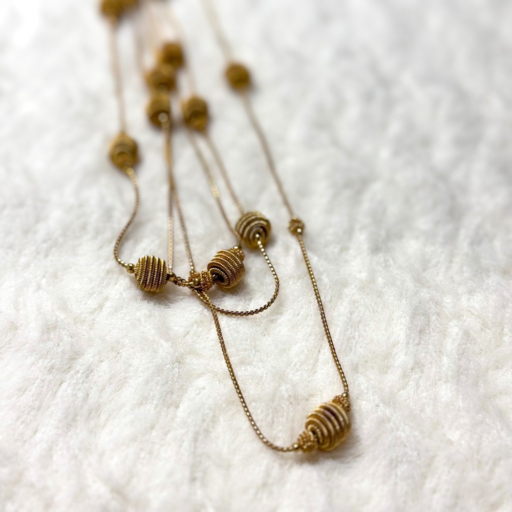Vintage Trifari 3 Strand Gold Tone Necklace Woven Bead Accent Clasp Closure - Picture 7 of 8